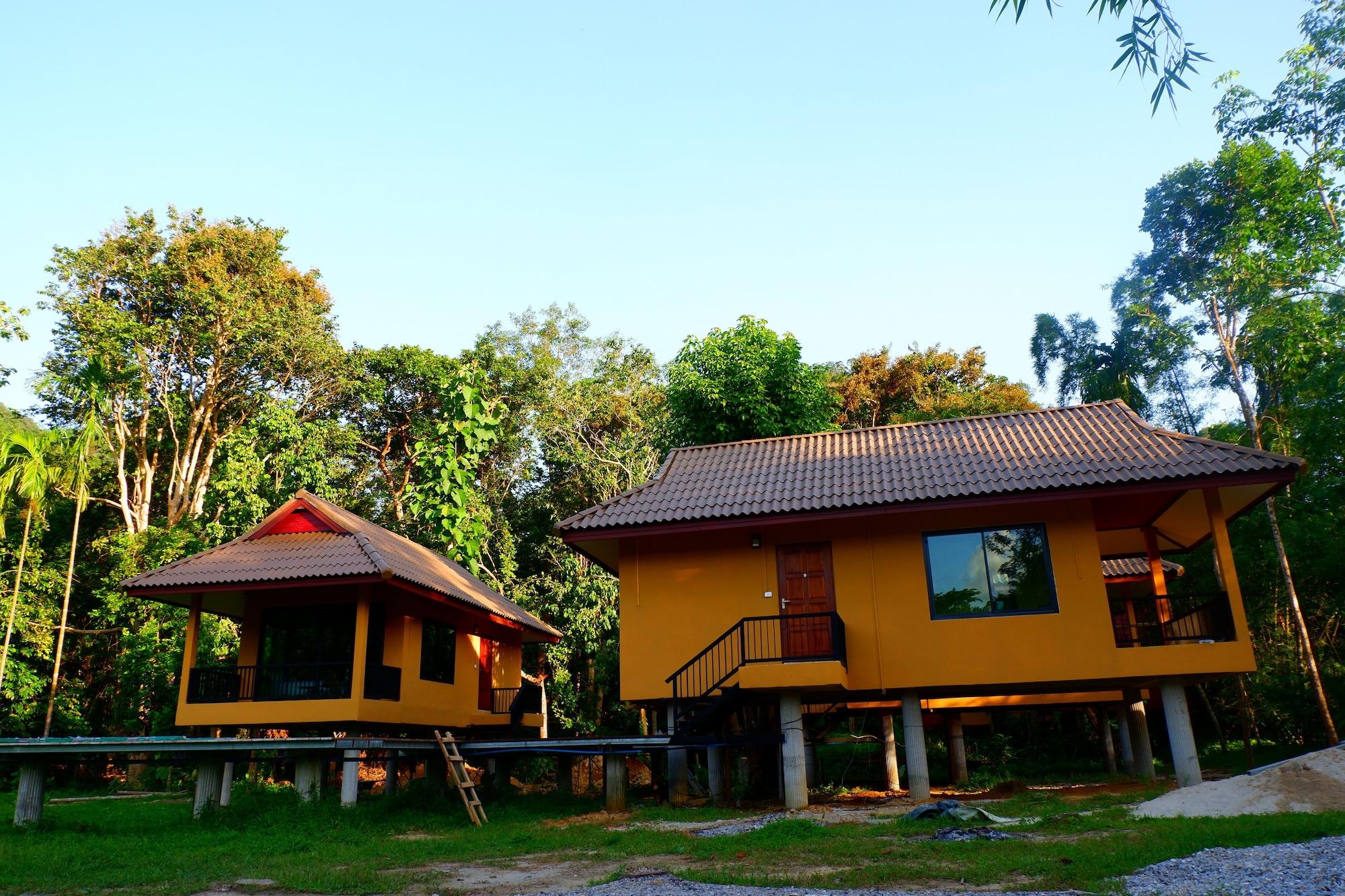 Art'S Riverview Lodge Khao Sok National Park Экстерьер фото