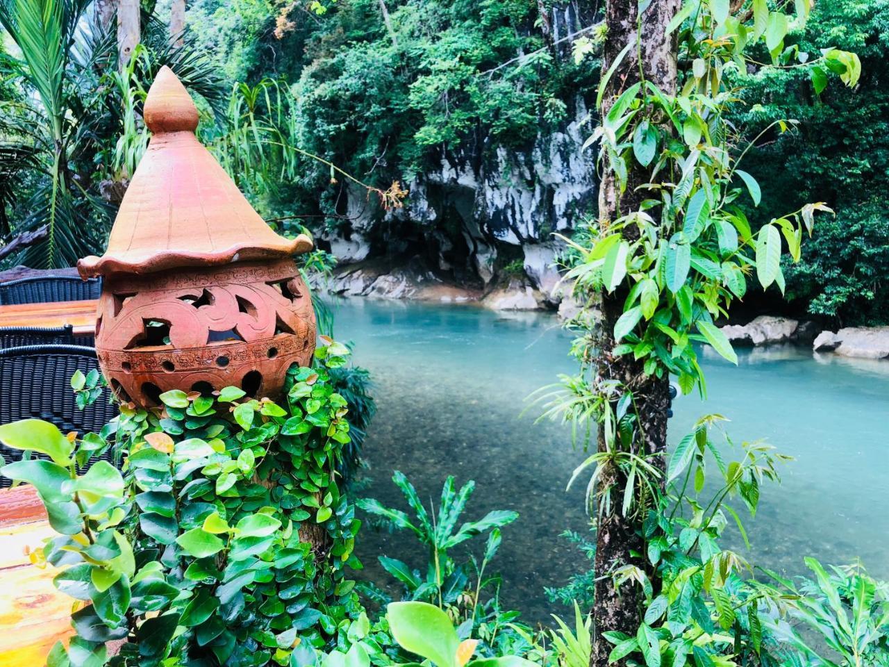 Art'S Riverview Lodge Khao Sok National Park Экстерьер фото